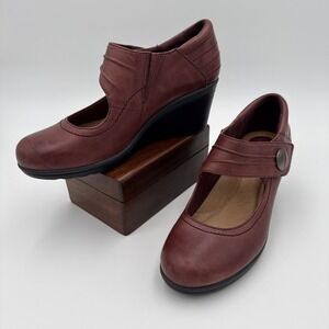Earth Heron Womens Sz 8B Merlot Leather Low Wedges Heels/ Mary Jane Shoes